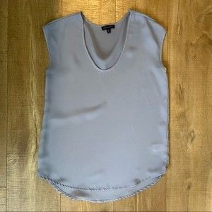Light lavender scoop neck blouse